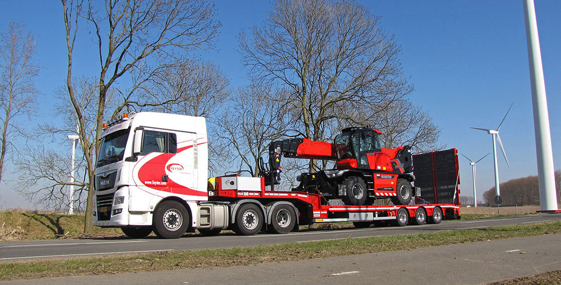 Banner Nieuwe Trailer Feyter Forklift Services