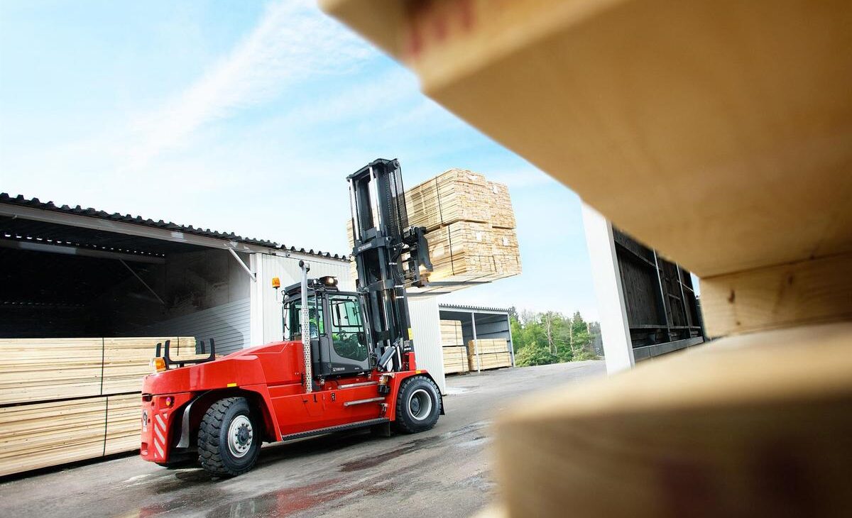 Kalmar Zware Heftruck In De Hout Industrie