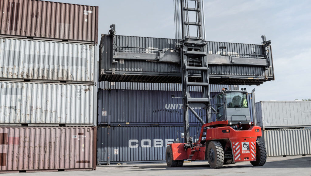 Kalmar_Empty_Container_Handler-04