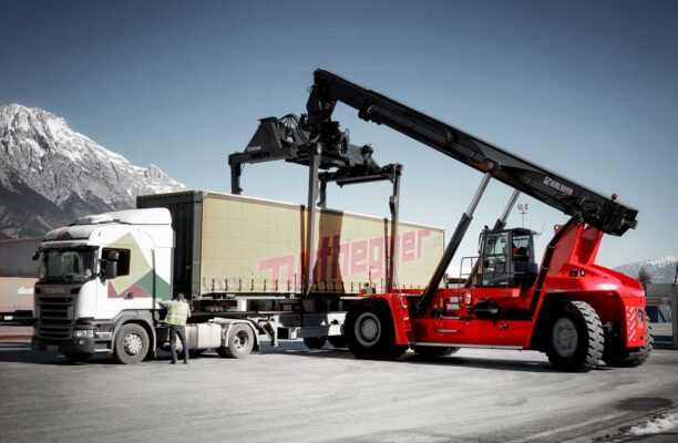 Kalmar Drg Reachstacker Piggyback