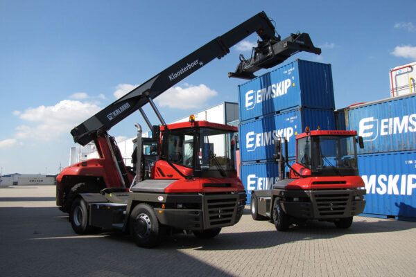 Kloosterboer Vlissingen Kalmar Reachstacker En Terberg Trekkers