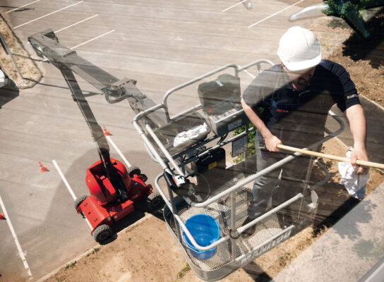 Manitou 170AETJ-L Bi-Energy hoogwerker 4