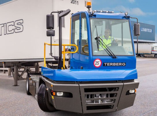 Terberg YT terminal tractor 2