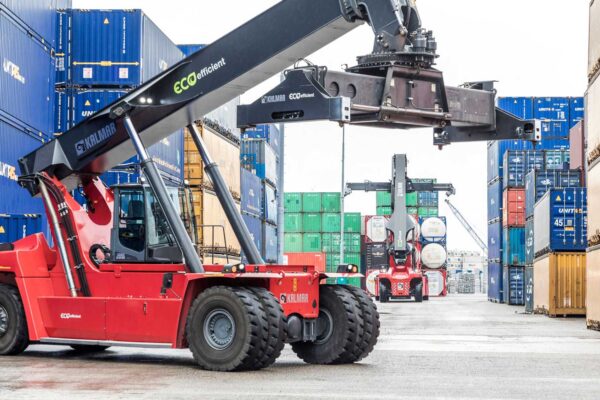 Kalmar DRG ECO reachstacker container terminal