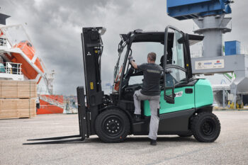 Mitsubishi EDiA-XL elektrische heftruck in de haven