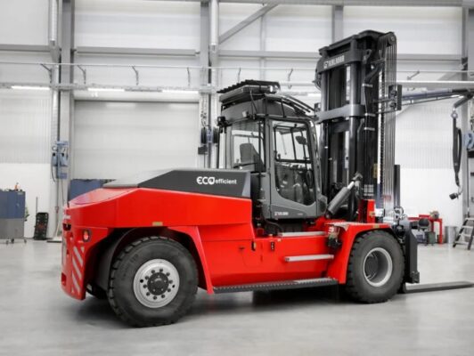 Kalmar Medium Electric Forklift 01