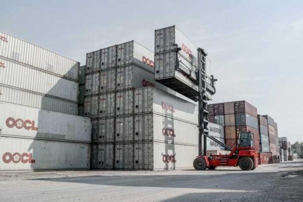 Kalmar Empty Container Handler 06