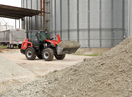 Manitou MLA Kniklader op de boerderij 6