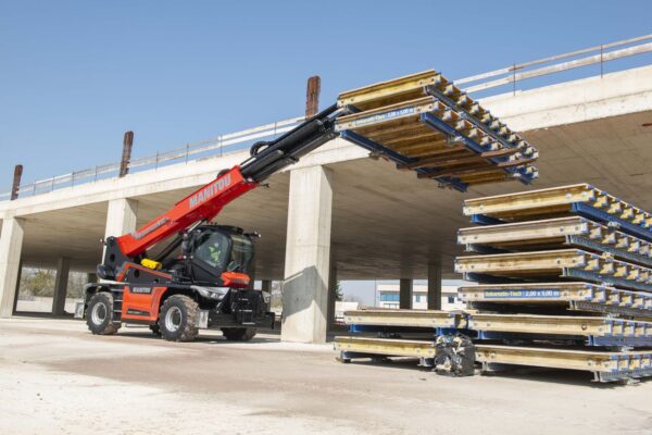 Manitou MRT2260 Roterende Verreiker (10)