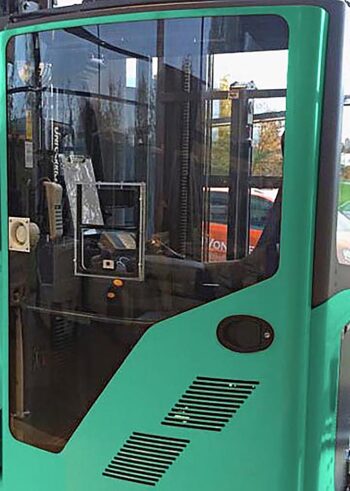 Mitsubishi RB16 25 Reach Truck Gesloten Cabine Met Intercom (39)