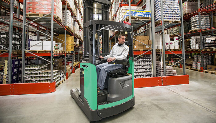 Mitsubishi RB16 25 Reach Truck In Practice (3)