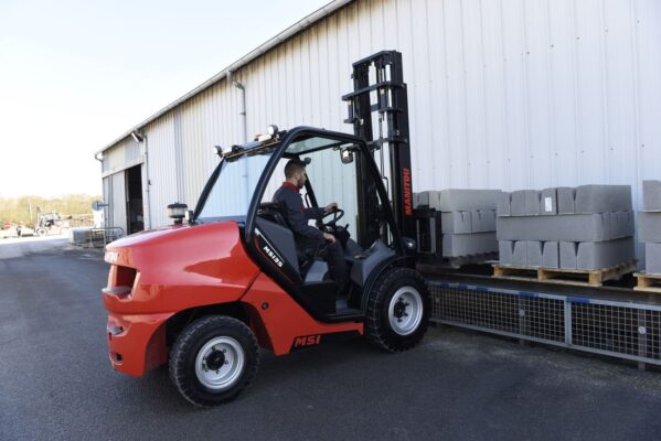 FFS Manitou MSI Semi Ruwterrein Heftruck Praktijk 6