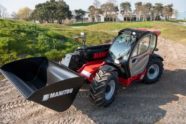 Manitou MLT940 Landbouw Verreiker Praktijk 2