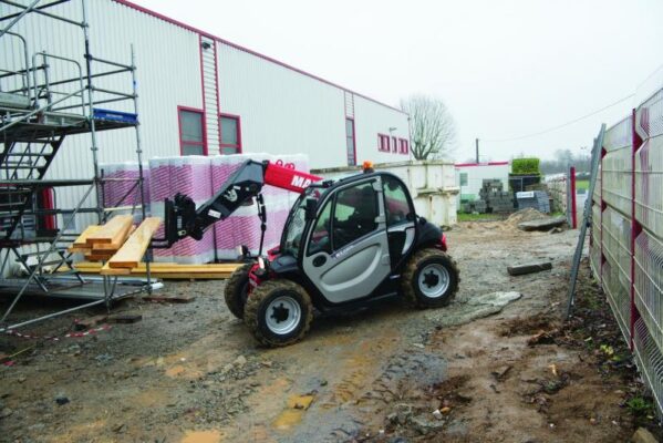 Manitou MT420 Buggy Verreiker praktijk 1