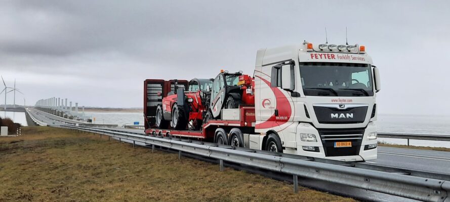 Altrad Services Benelux Nieuwe Manitou Verreikers 35