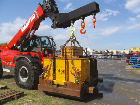 Manitou Verreiker Met Kraanarm In Praktijk (3)