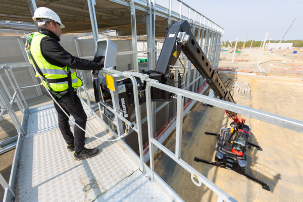 Manitou Werkplatform Voor De Verreiker Praktijk (2)