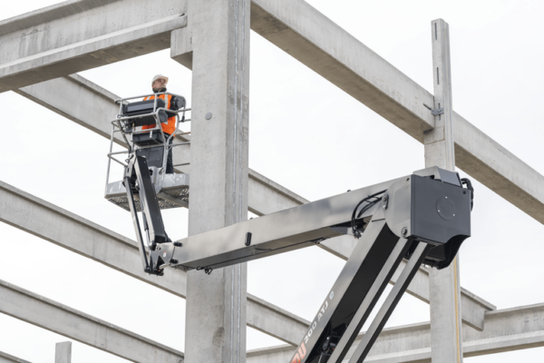 Manitou ATJ200 E Elektrische Hoogwerker In Praktijk (12)