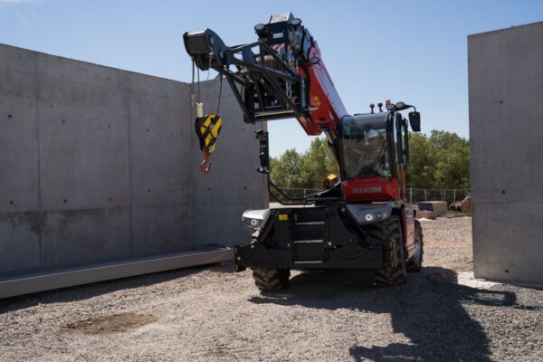 Manitou MRT-2660 E Elektrische Roterende Verreiker met lier