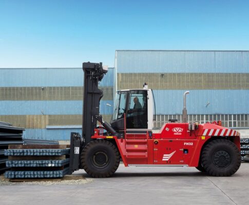 Cvs Ferrari Heavy Forklift Fh18 48 - Carretillas-elevadoras-gran-capacidad 04